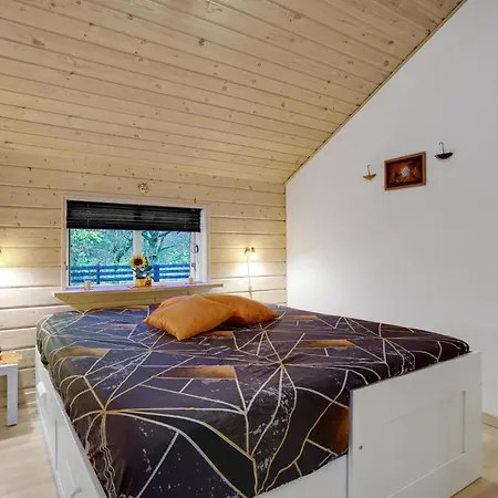 Pet Friendly In With Kitchen * Orsted (Midtjylland)