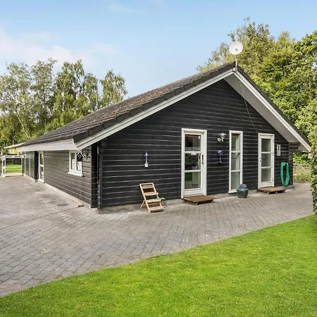 Pet Friendly In With Kitchen Orsted (Midtjylland)