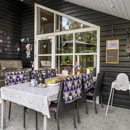 Holiday home Pet Friendly In With Kitchen Orsted (Midtjylland)